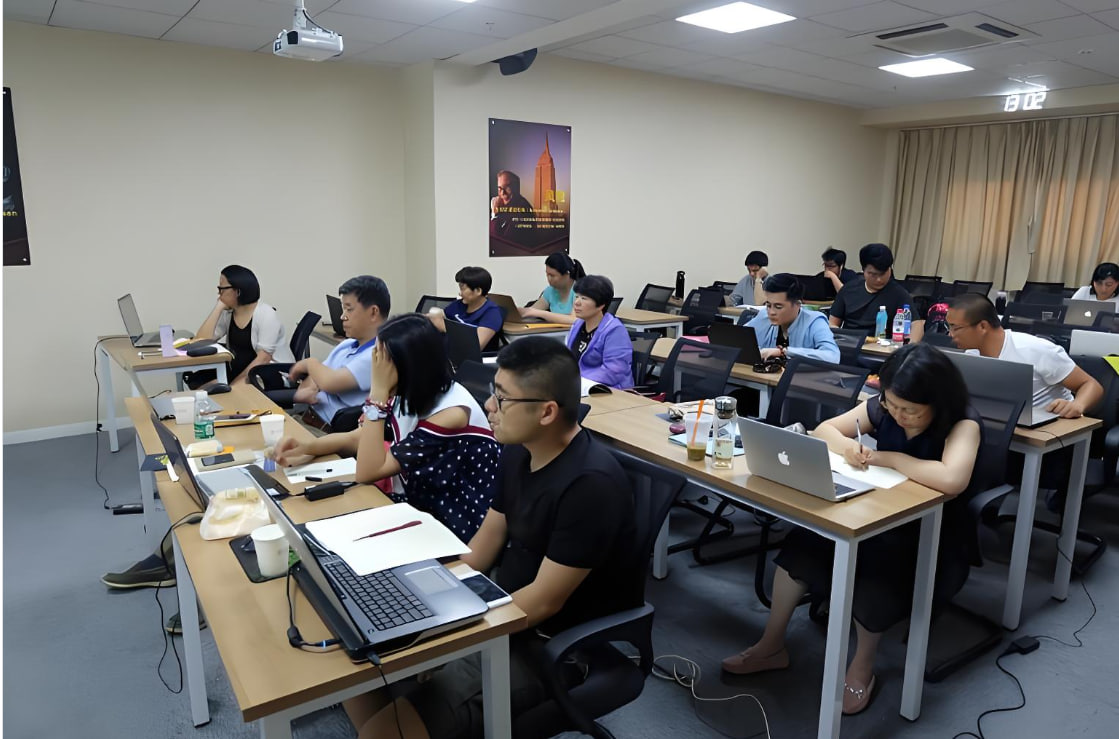 道富期货｜4月29日专题培训：从恒指今日三级中枢上移结构出发，系统拆解中枢理论在